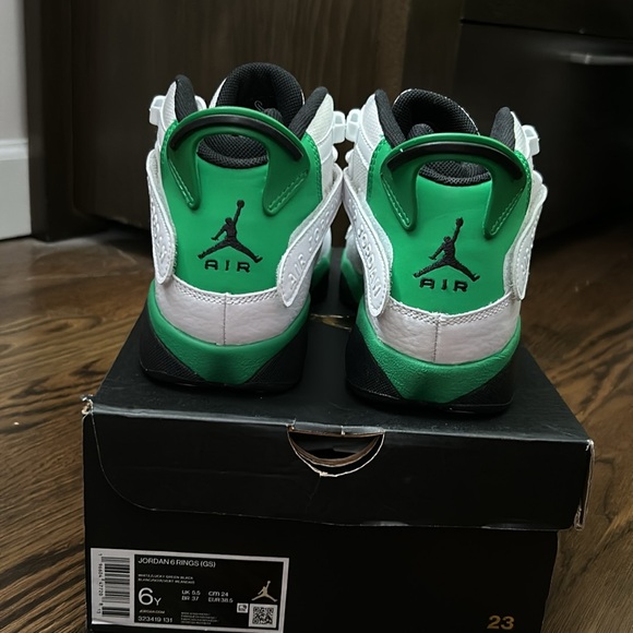 Jordan 6 Rings - Picture 10 of 14